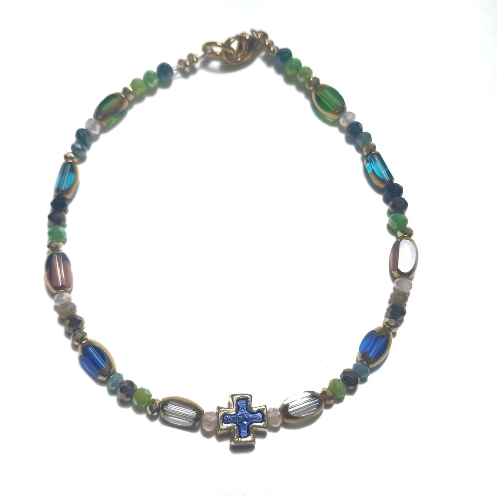 βραχιόλι χειροποίητο με χρωματιστά γυαλάκια
