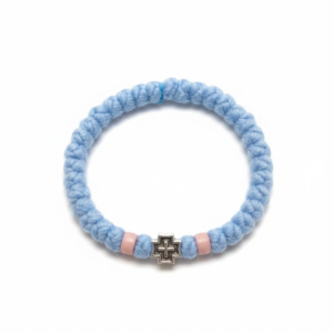 Χειροποίητο κομποσκοίνι χειρός γαλάζιο με ροζ χάντρες και ασημένιο σταυρό